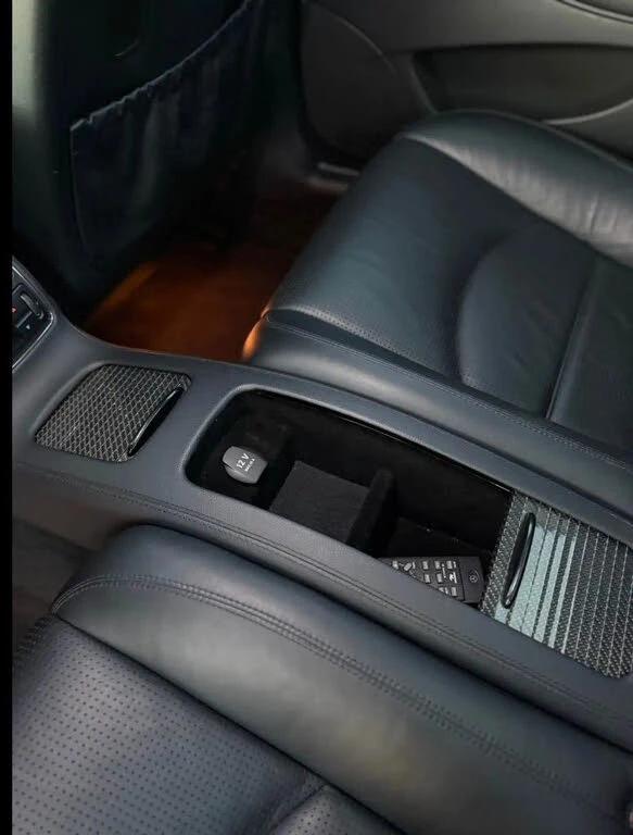 Mercedes-Benz CLS 63 AMG, снимка 10 - Автомобили и джипове - 53967594