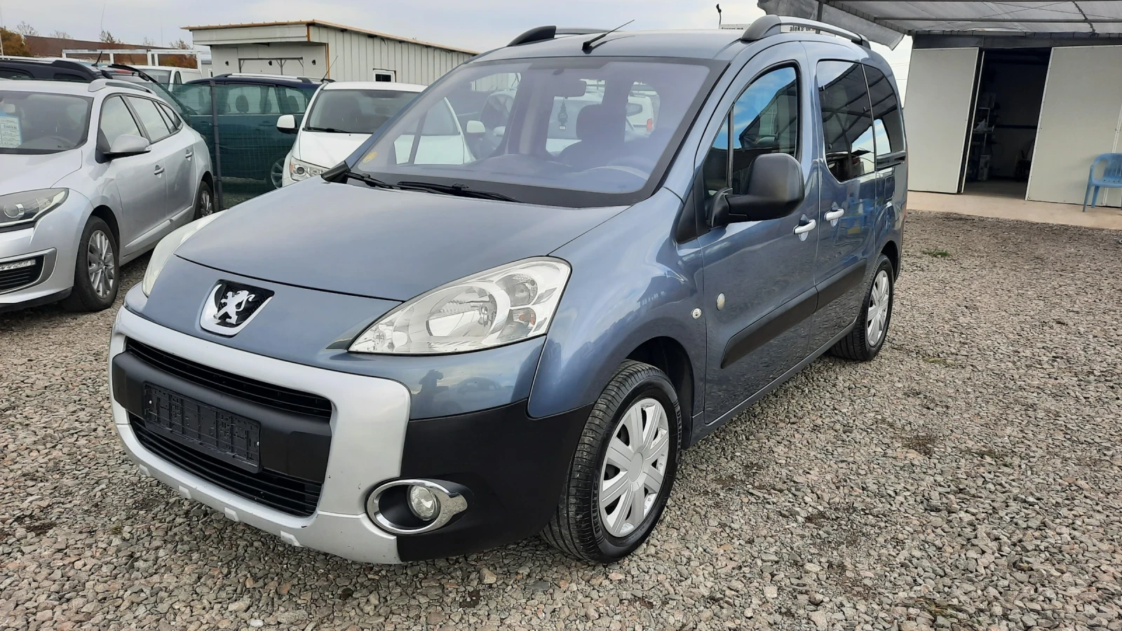 Peugeot Partner Tepee * 1.6-110кс.* Бензин * 5-места  - изображение 7