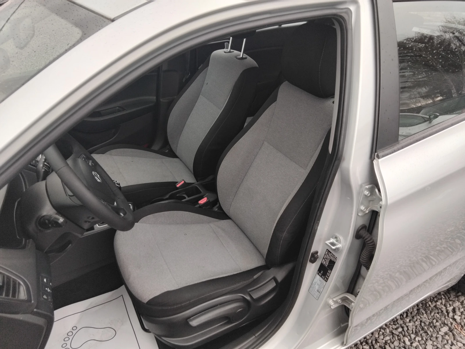 Hyundai I20 1.1CRDI EURO 6 - изображение 8