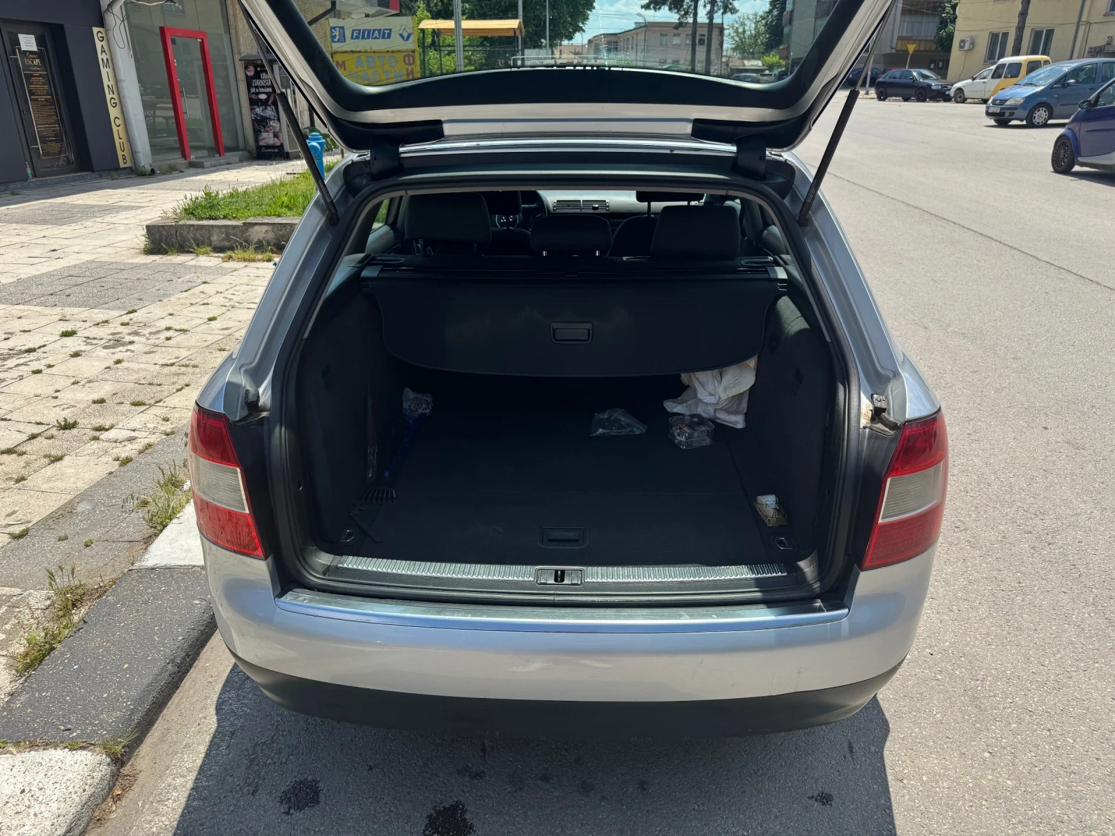Audi A4 1.9 TDI  - изображение 8