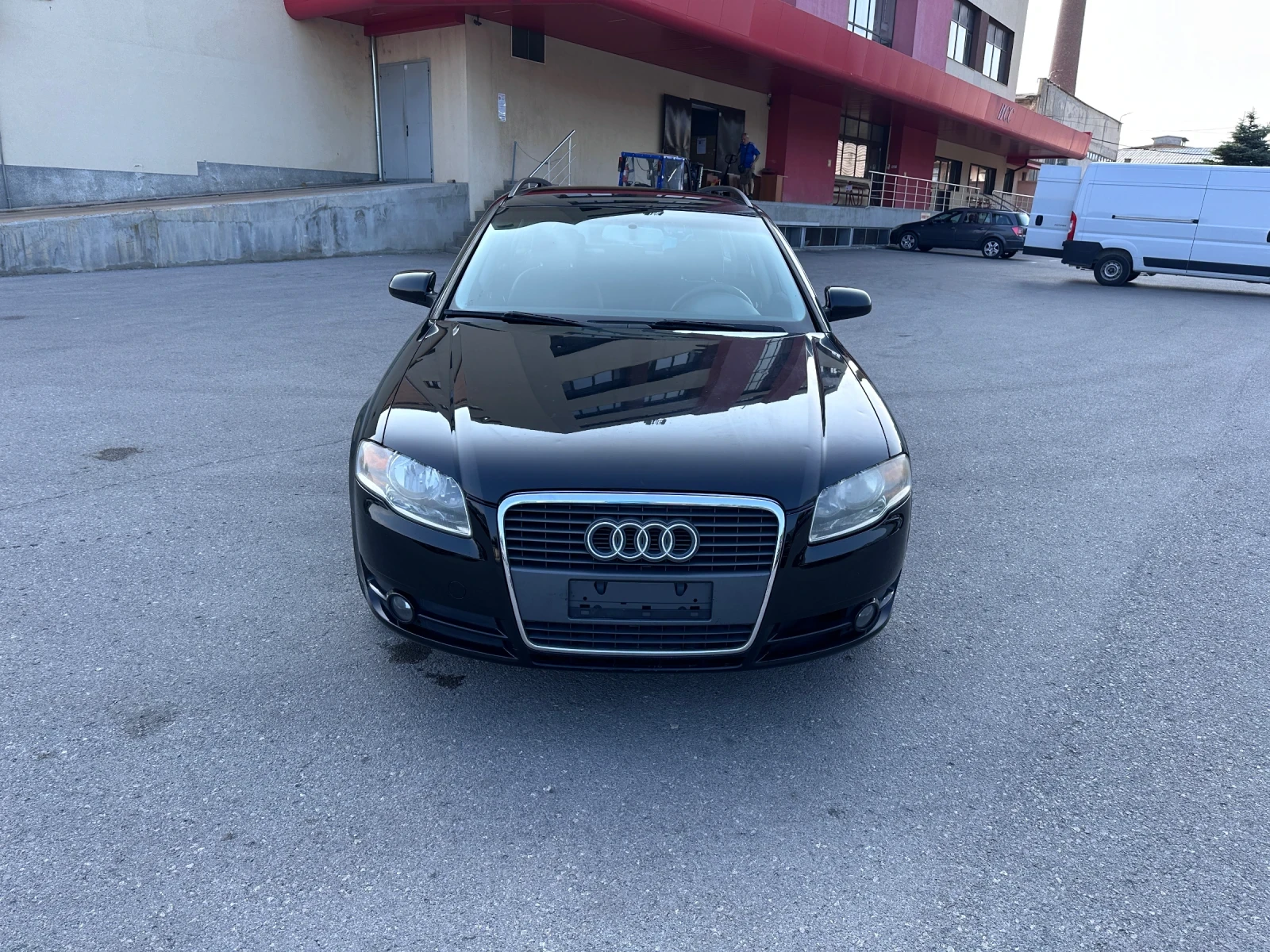 Audi A4 1.9TDI - КЛИМАТРОНИК - изображение 2