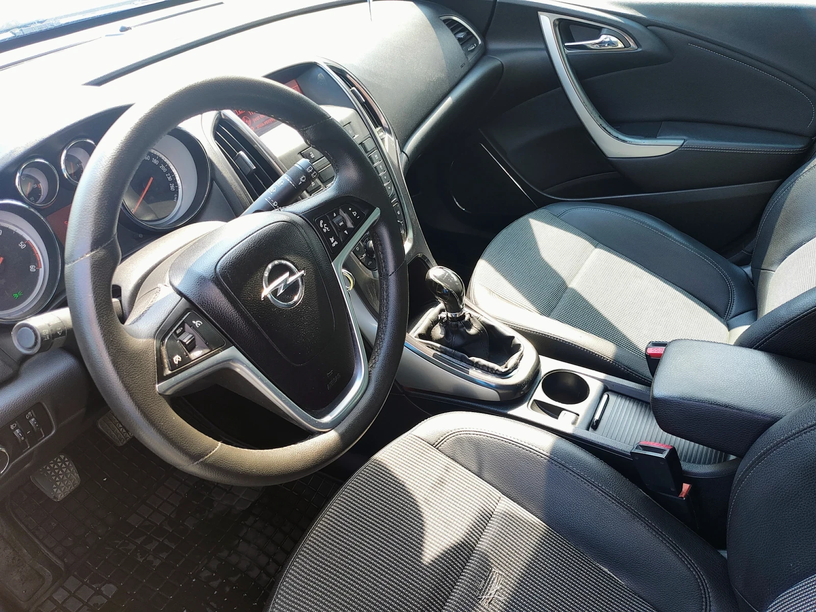 Opel Astra  - изображение 2