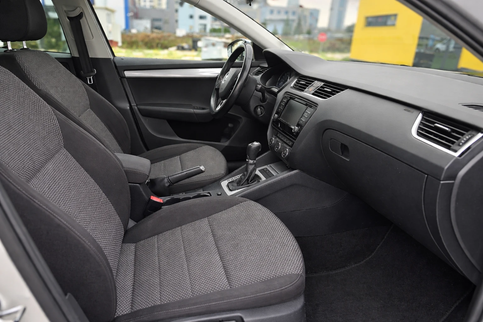 Skoda Octavia 1.6 TDI, DSG7, EURO 6B | Mobile.bg � ����������� 8