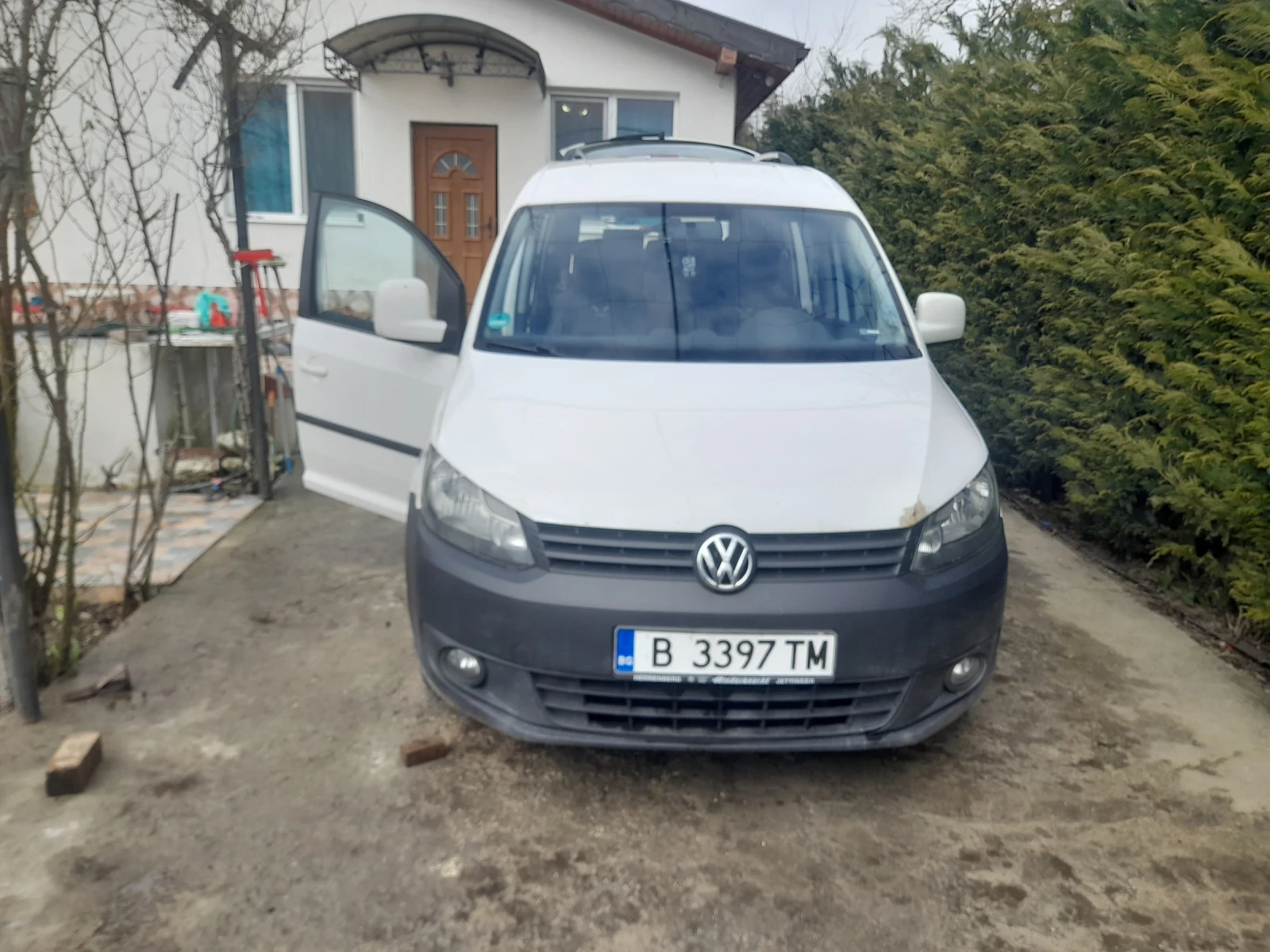 VW Caddy, снимка 5 - Автомобили и джипове - 53805206