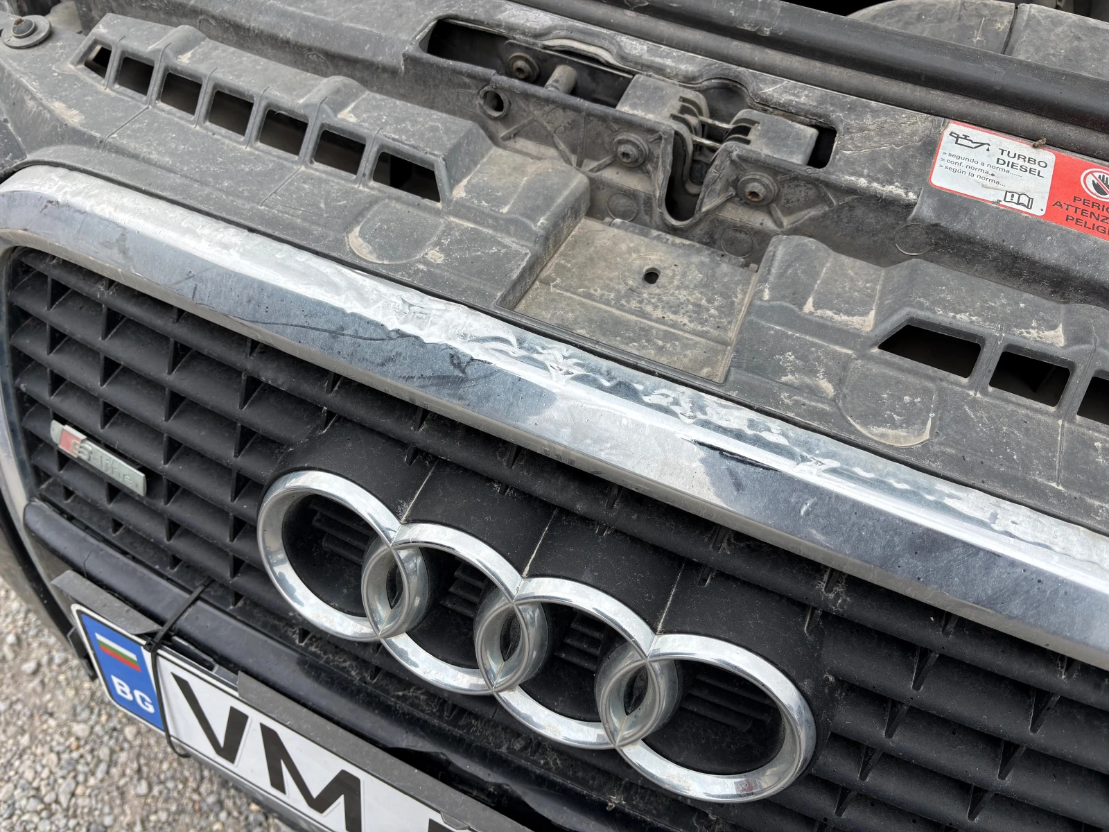 Audi A3 2.0 tdi BKD НА ЧАСТИ ръчка, снимка 16 - Автомобили и джипове - 53953450