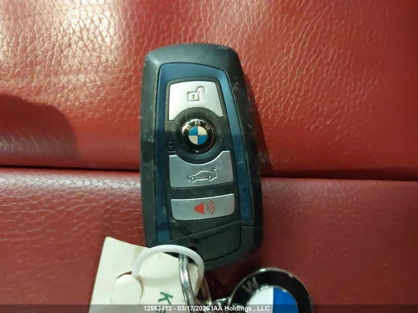 BMW 330 С РЕГИСТРАЦИЯ & АВТО КРЕДИТ, снимка 15 - Автомобили и джипове - 53964711