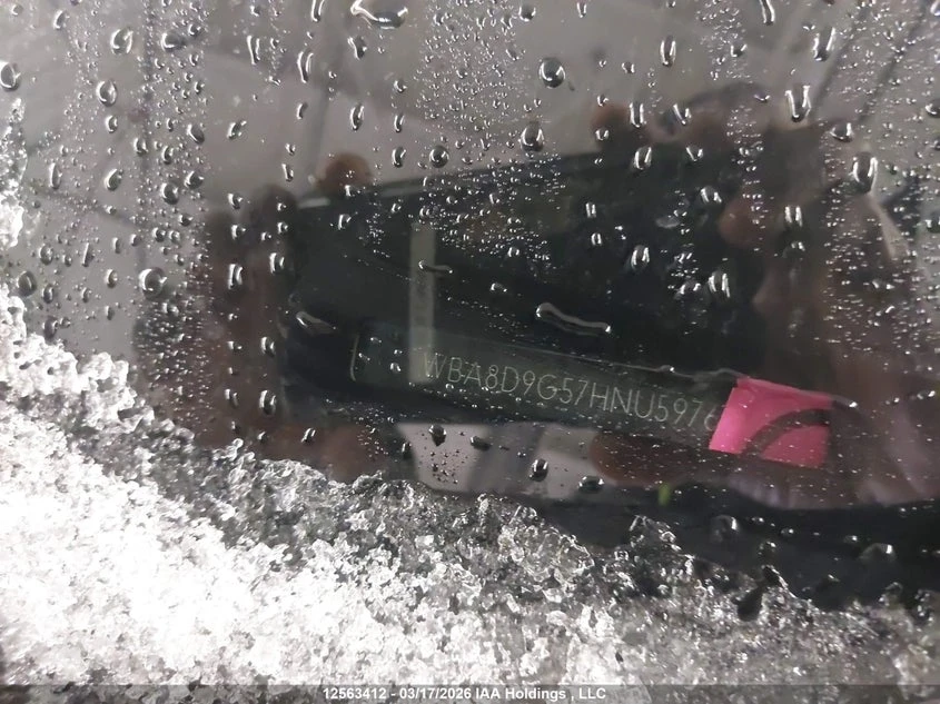 BMW 330 С РЕГИСТРАЦИЯ & АВТО КРЕДИТ, снимка 17 - Автомобили и джипове - 53964711