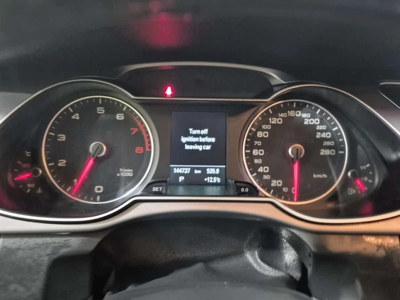 Audi A4 * TECHNIK PLUS * CARFAX * ЦЕНА ДО БГ, снимка 8 - Автомобили и джипове - 54281248