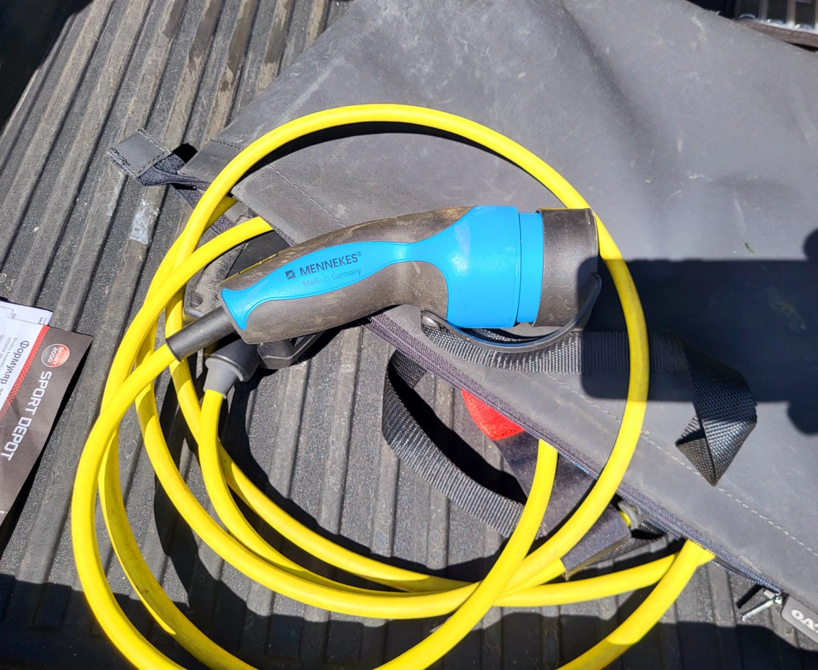 Volvo S60 T8 Recharge, снимка 15 - Автомобили и джипове - 54316668