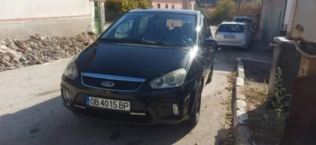 Ford C-max, снимка 2 - Автомобили и джипове - 54386062