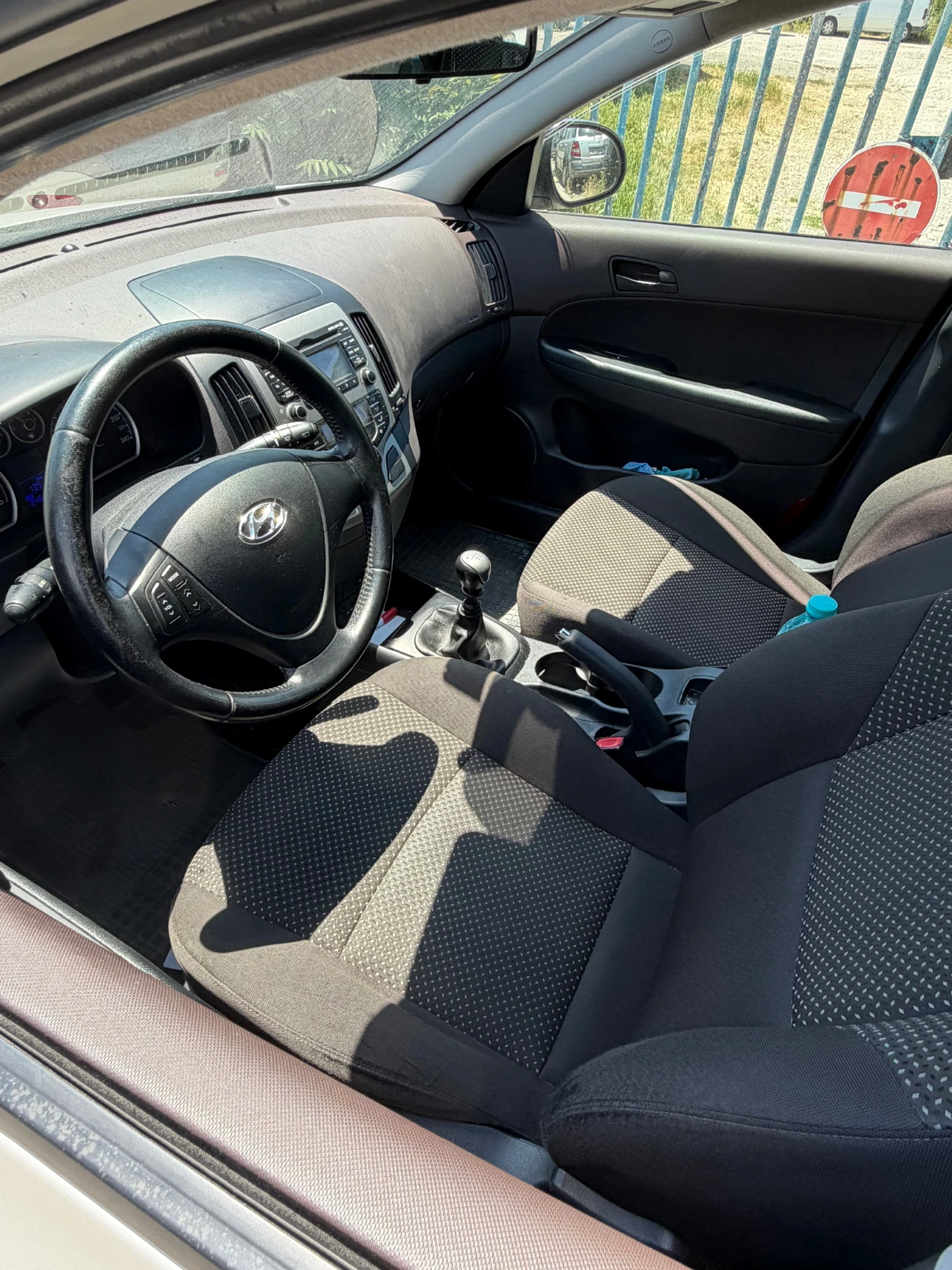 Hyundai I30 1.6crdi 90 face | Mobile.bg � ����������� 11