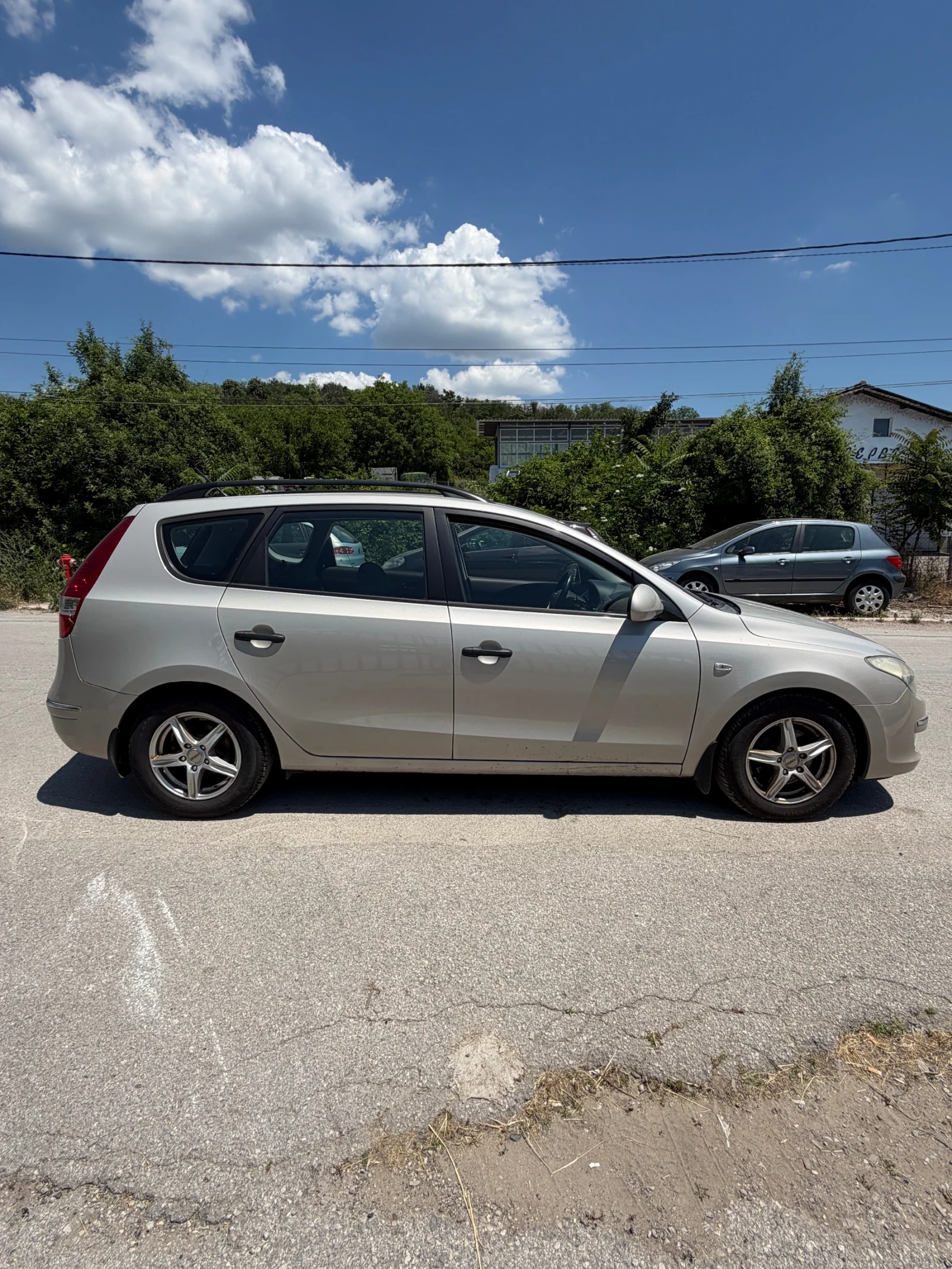 Hyundai I30 1.6crdi 90 face | Mobile.bg � ����������� 4