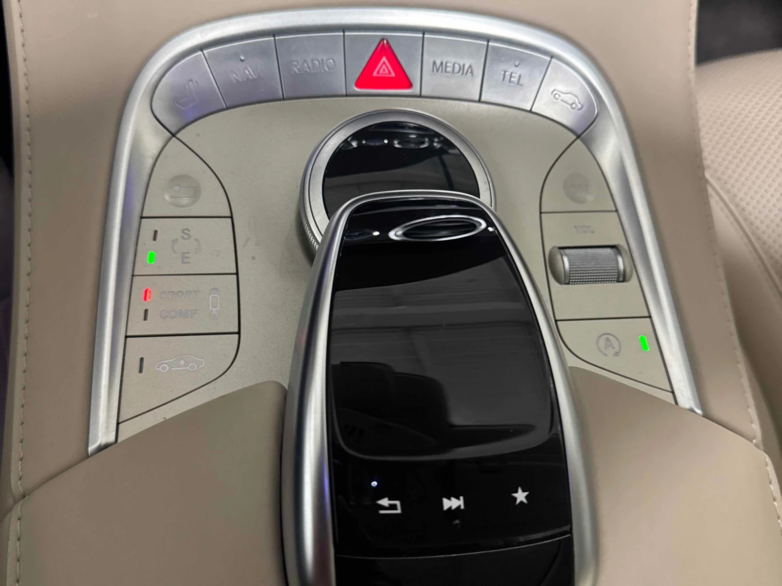 Mercedes-Benz S 400 AMG * BURMESTER * HUD * ОБДУХВАНЕ * 360 КАМЕРА * , снимка 12 - Автомобили и джипове - 55199059