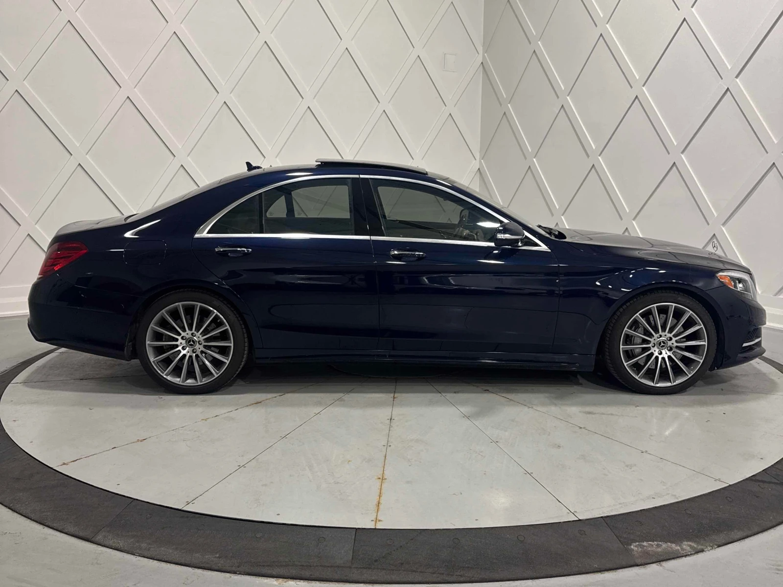 Mercedes-Benz S 400 AMG * BURMESTER * HUD * ОБДУХВАНЕ * 360 КАМЕРА * , снимка 2 - Автомобили и джипове - 55199059