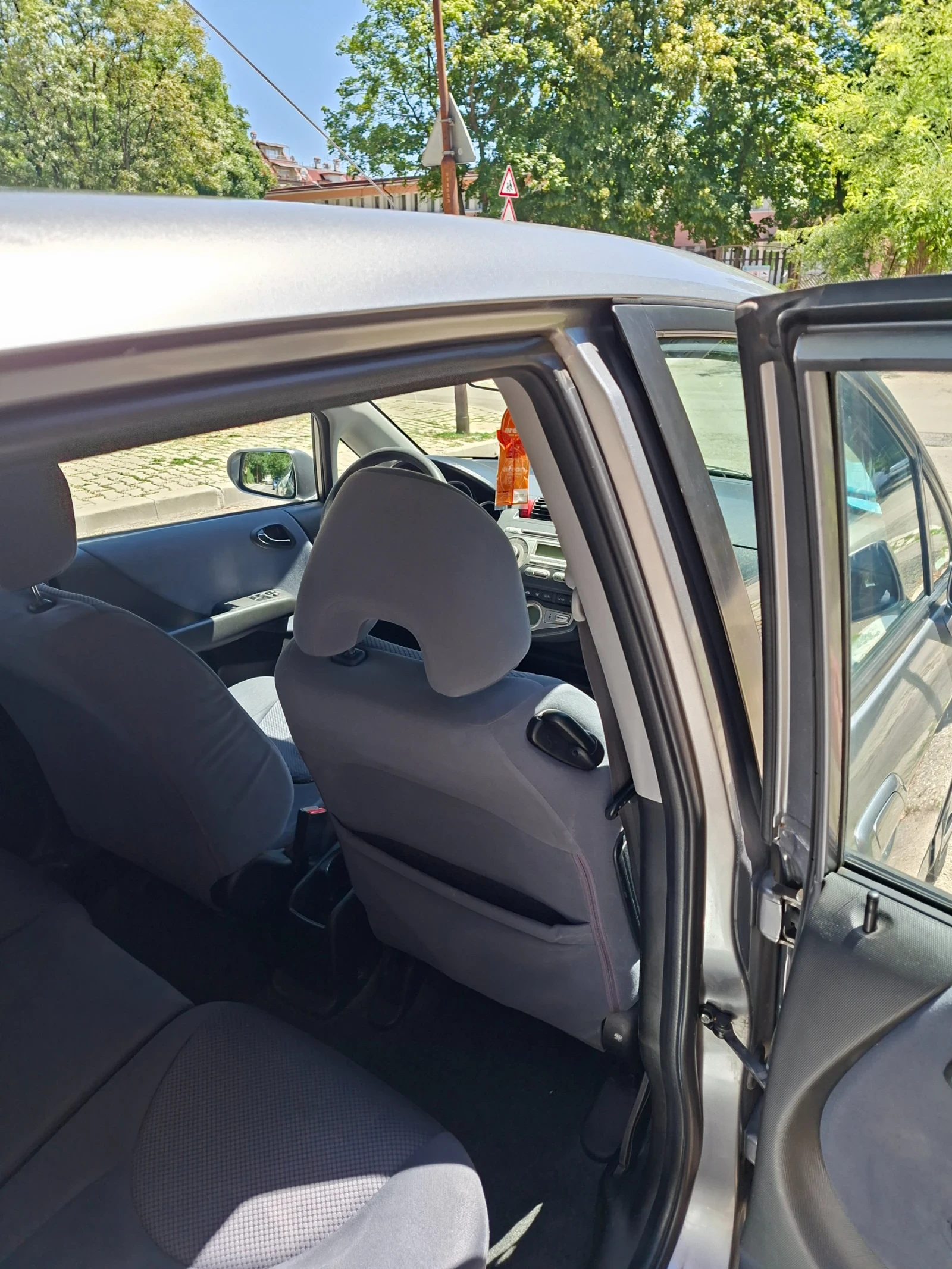 Honda Jazz 1.4, снимка 9 - Автомобили и джипове - 55247440