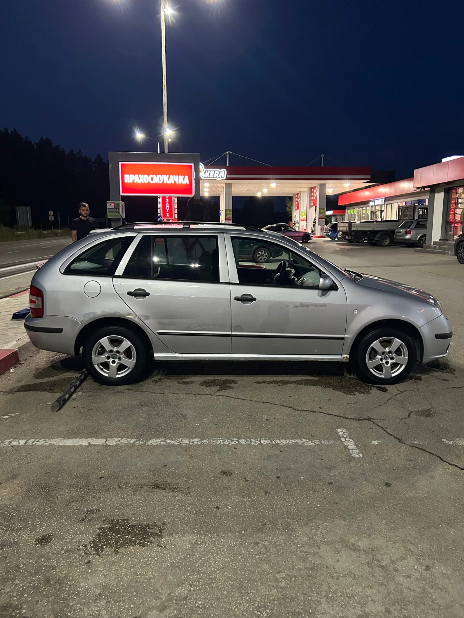 Skoda Fabia, снимка 5 - Автомобили и джипове - 55376729