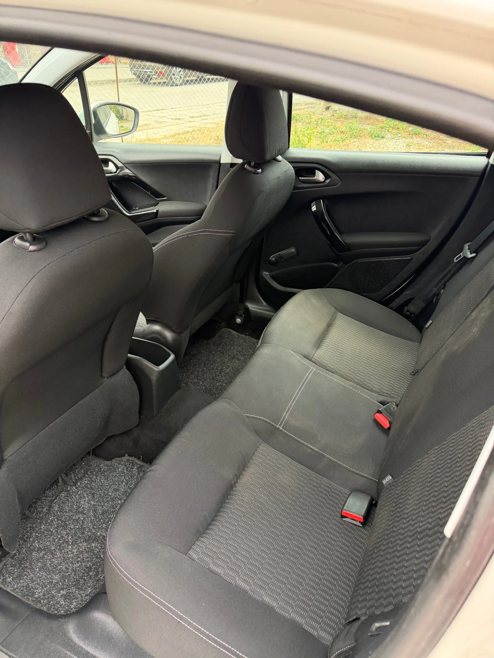 Peugeot 208 1.6hdi | Mobile.bg � ����������� 11