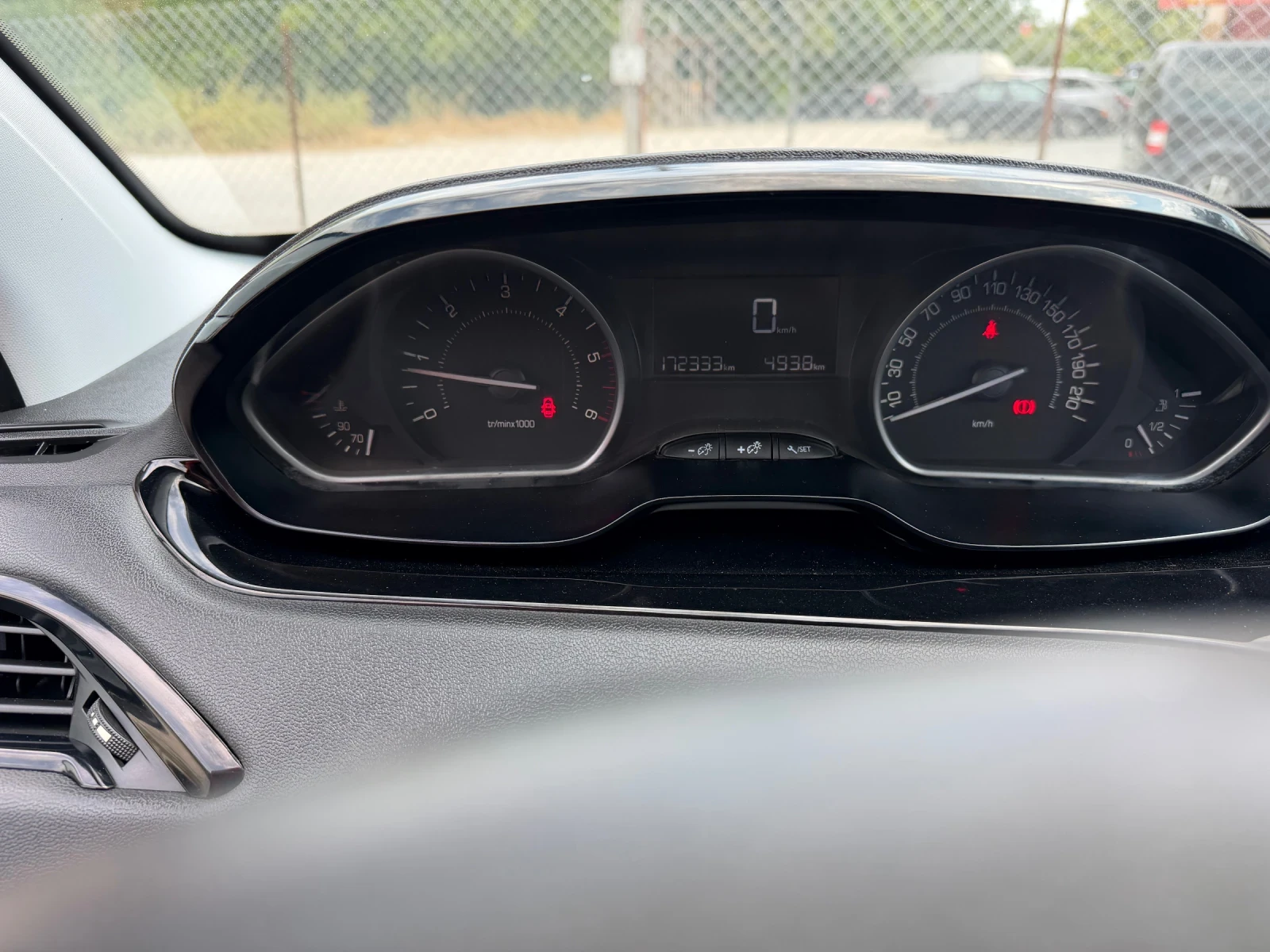 Peugeot 208 1.6hdi | Mobile.bg � ����������� 8