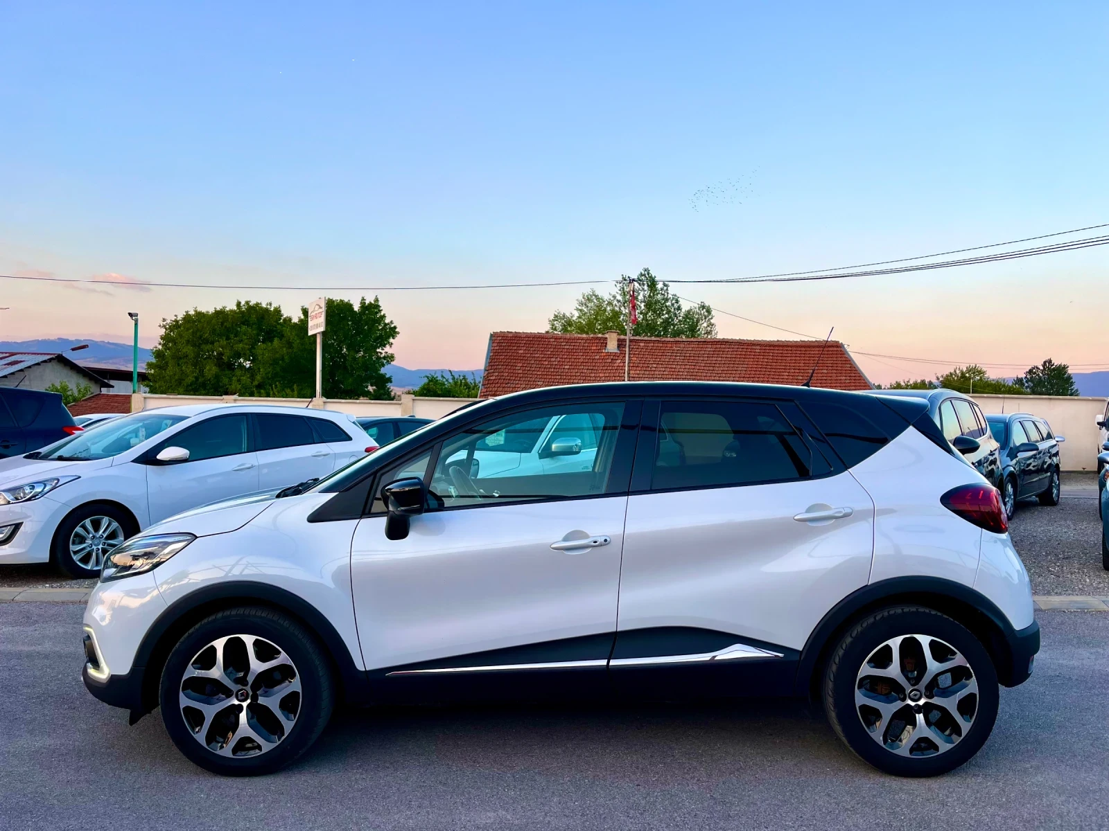 Renault Captur 1.5 dci / R-link / Led Pure Vision , снимка 6 - Автомобили и джипове - 55951603