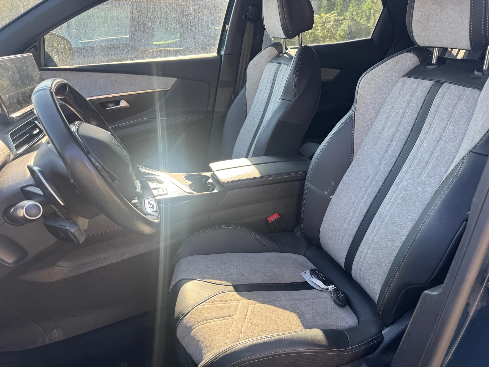 Peugeot 3008 1.6 plug in hybrid, снимка 10 - Автомобили и джипове - 56168335