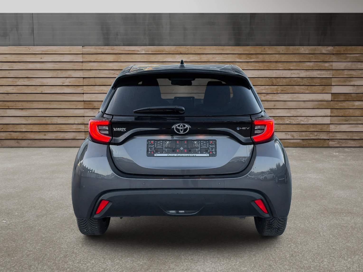 Toyota Yaris HEV 4200km, снимка 5 - Автомобили и джипове - 56509908