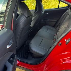 Lexus UX 300h F Sport Handling AWD, снимка 8
