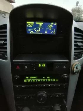 Chevrolet Captiva 4x4 /Кожа / Автомат / 7 местен  - 6888 лв. / 3521.78 € - 44215786 17