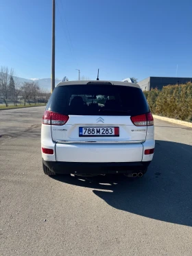 Citroen C-Crosser 2.20 HDI V16 малък данък , снимка 2