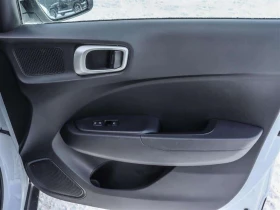 Hyundai Venue * PREFERRED | CARPLAY | HTD SEATS | KEYLESS | BLIN, снимка 7