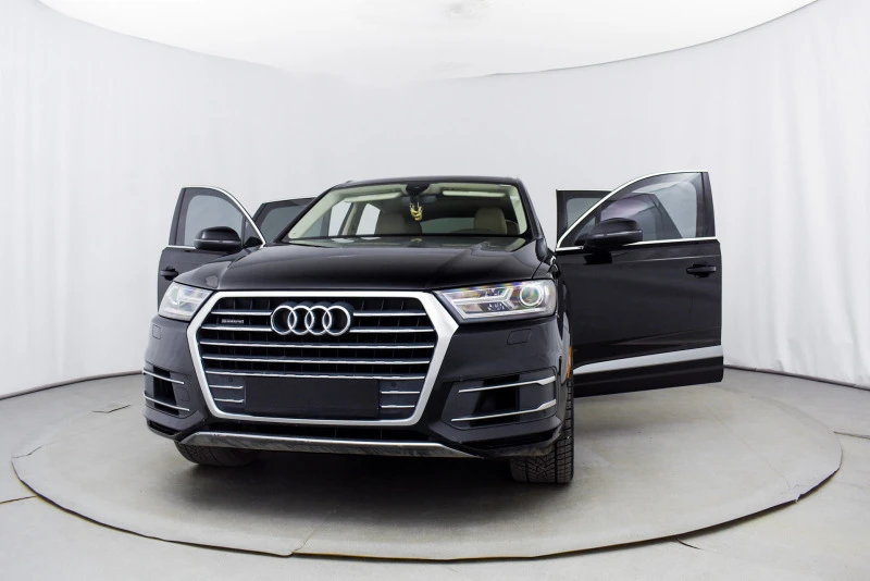 Audi Q7 333 бензин Промо, снимка 2 - Автомобили и джипове - 45539384