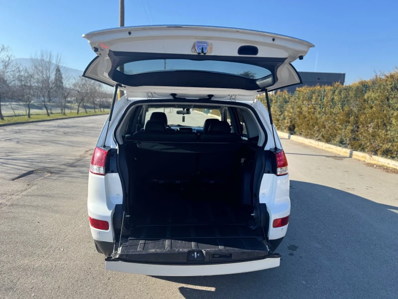 Citroen C-Crosser 2.20 HDI V16 малък данък , снимка 11 - Автомобили и джипове - 52965343