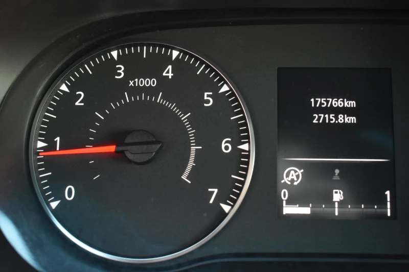 Dacia Duster 1.0TCe/GPL/ANIVERSARY/360kamera/NAVI/EURO6D/ITALY, снимка 15 - Автомобили и джипове - 53447169