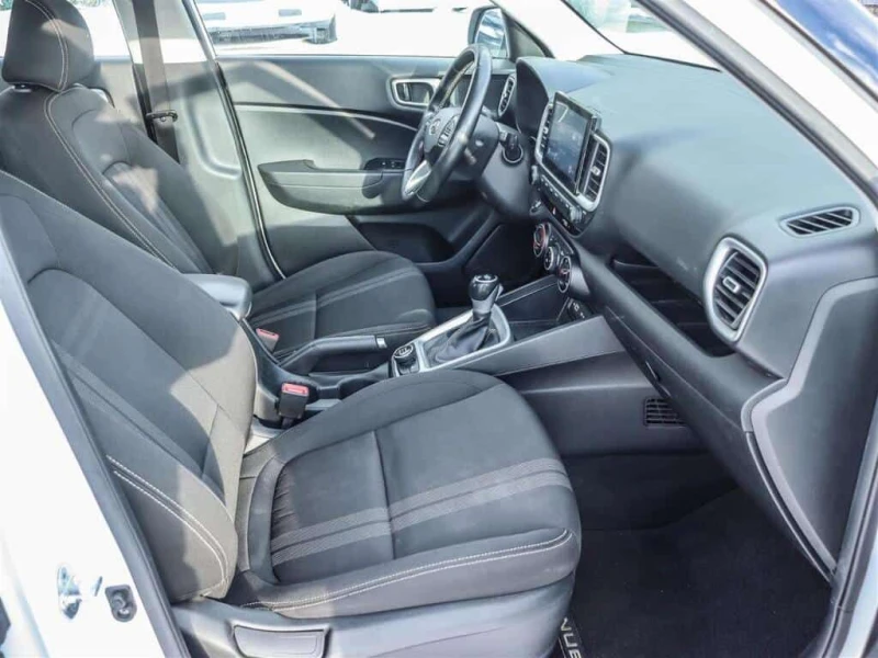 Hyundai Venue * PREFERRED | CARPLAY | HTD SEATS | KEYLESS | BLIN, снимка 15 - Автомобили и джипове - 53521736