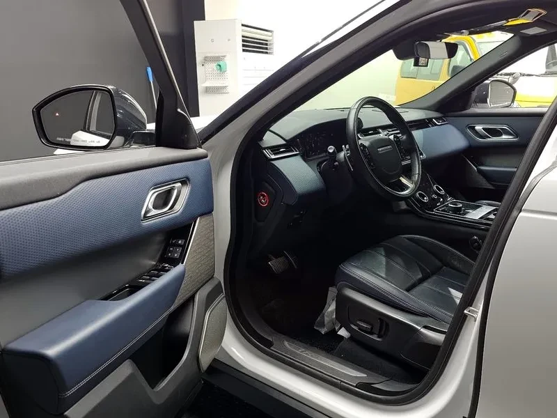 Land Rover Range Rover Velar 2.0 D240 R-Dynamic Se, снимка 10 - Автомобили и джипове - 54515220