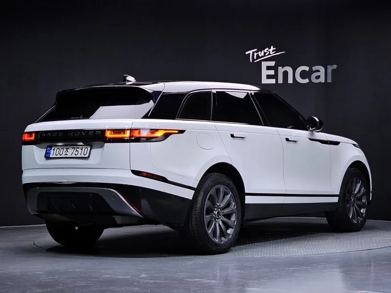 Land Rover Range Rover Velar 2.0 D240 R-Dynamic Se, снимка 2 - Автомобили и джипове - 54515220