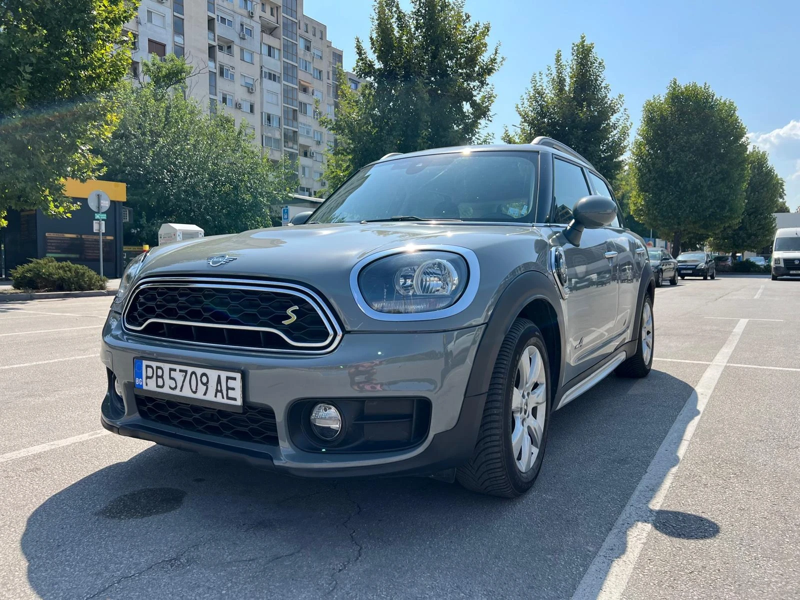 Mini Countryman Cooper SE ALL4 - изображение 2