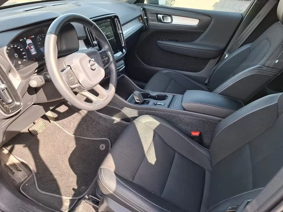 Volvo XC40 T4-MOMENTUMPRO/190HP/NAVI/CAM/ACC/LED/DIGI/168g - изображение 7