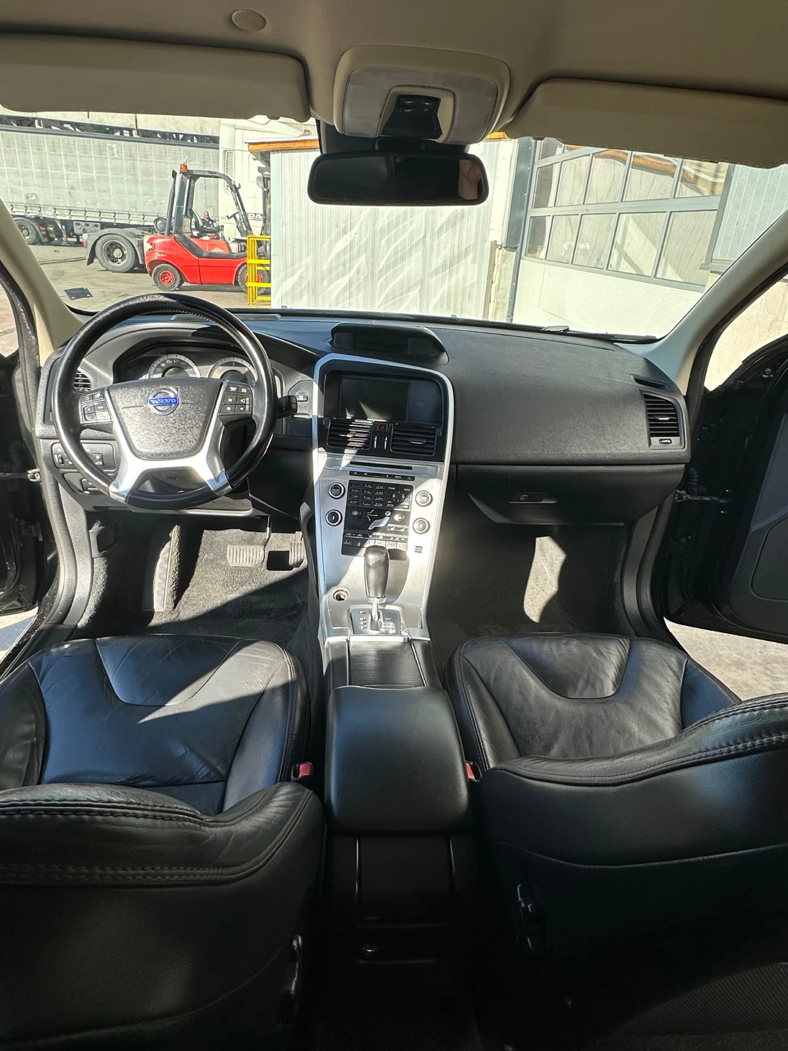 Volvo XC60 R_Desing  | Mobile.bg   16