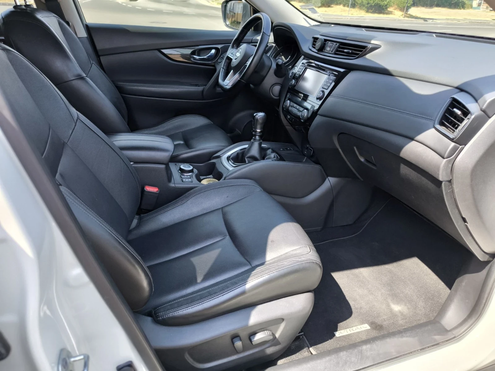 Nissan X-trail 1.6 Diesel  131 hp | Mobile.bg � ����������� 11