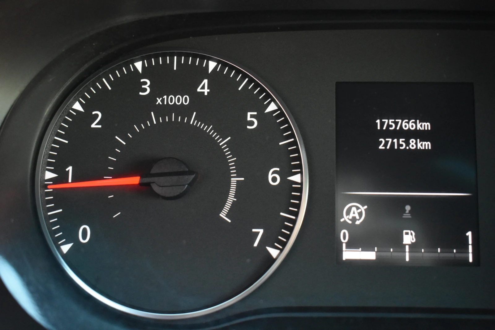 Dacia Duster 1.0TCe/GPL/ANIVERSARY/360kamera/NAVI/EURO6D/ITALY | Mobile.bg � ����������� 15