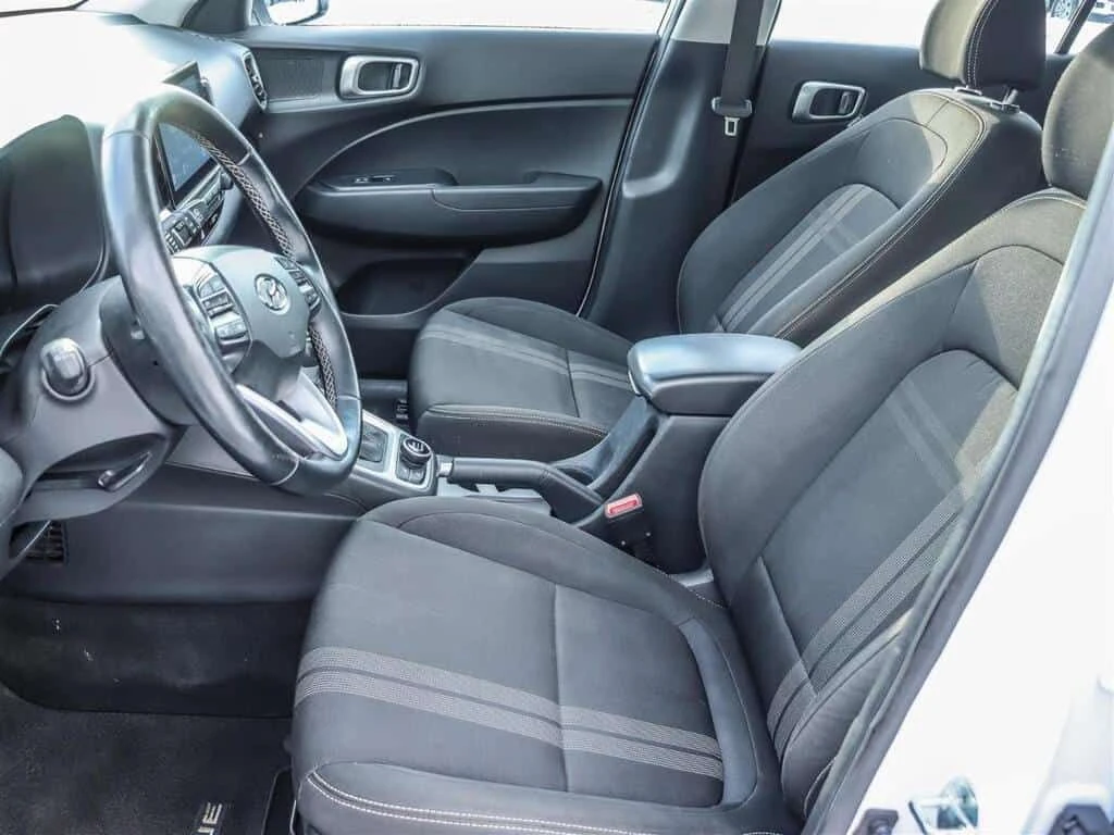 Hyundai Venue * PREFERRED | CARPLAY | HTD SEATS | KEYLESS | BLIN - изображение 8