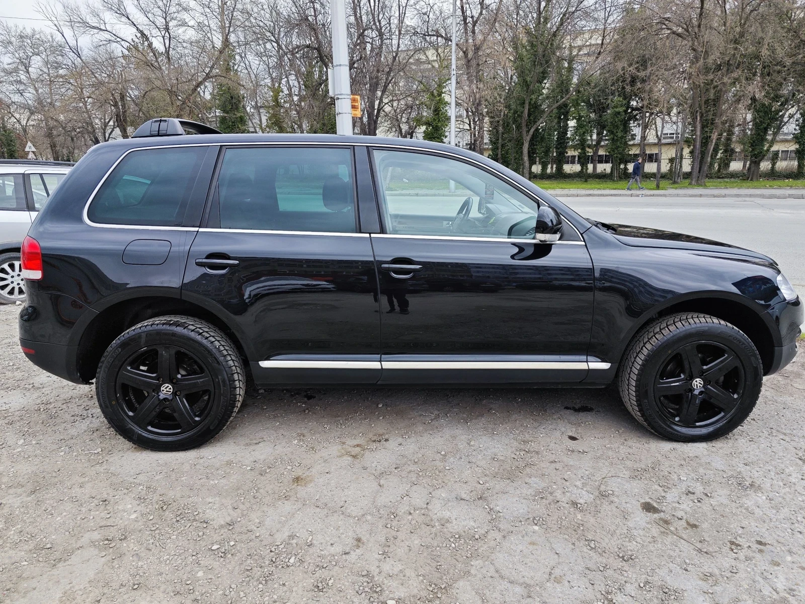 VW Touareg, снимка 10 - Автомобили и джипове - 53941962