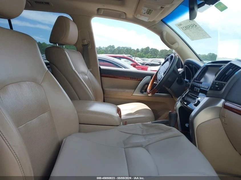 Toyota Land cruiser 5.7 V8 * AWD * CARFAX * ЦЕНА ДО БГ * , снимка 6 - Автомобили и джипове - 54455208