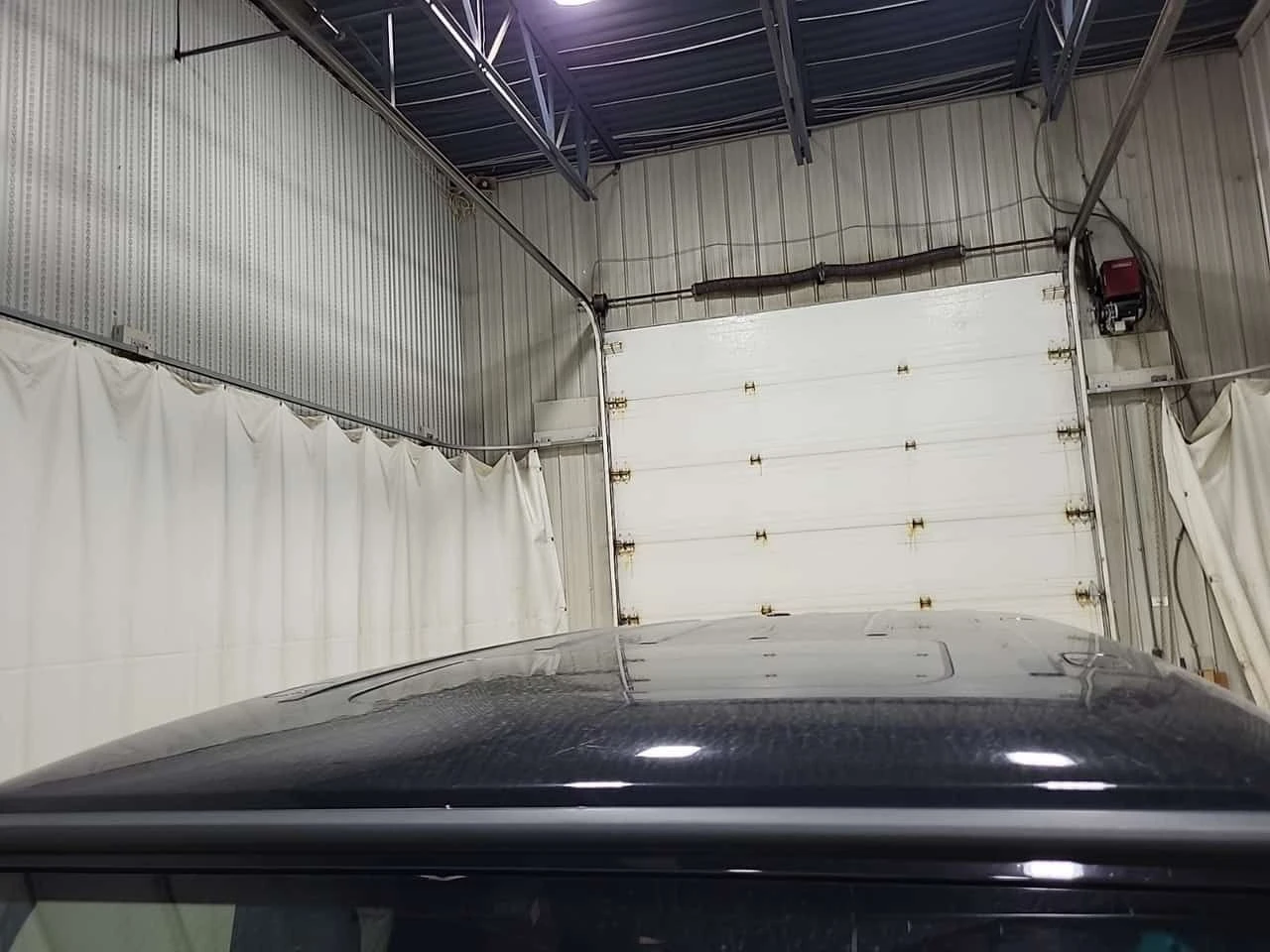 Mercedes-Benz G 63 AMG * АВТОКРЕДИТ* ДИСТРОНИК* 2 КЛЮЧА* ОБДУХВАНЕ* , снимка 6 - Автомобили и джипове - 54747208
