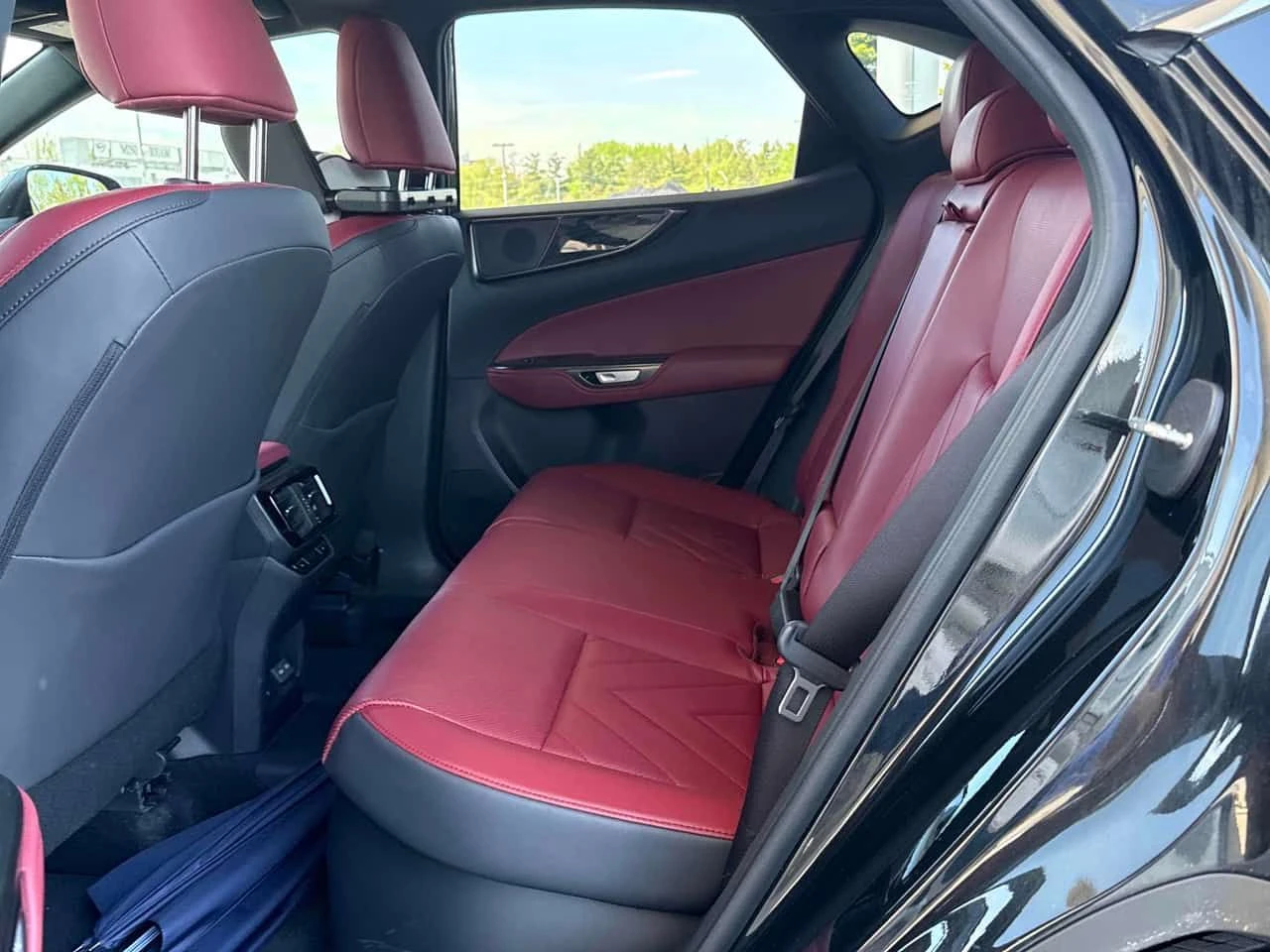 Lexus NX 450 450h+ AWD/ОБДУХВАНЕ/OT LEXUS, снимка 13 - Автомобили и джипове - 54953671