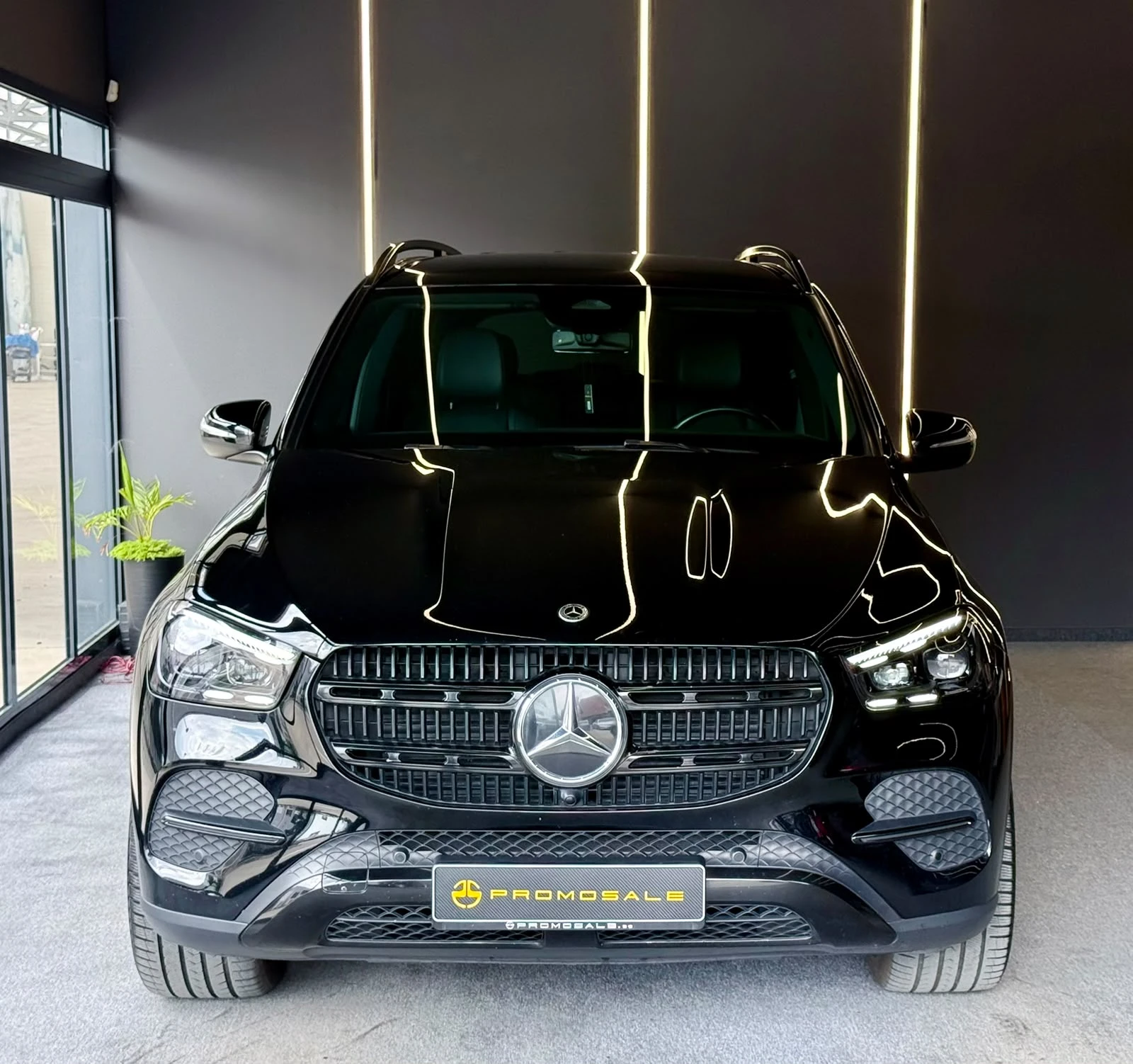 Mercedes-Benz GLE 350 AMG* 4M* Hybrid* Подгрев* Facelift* ЛИЗИНГ, снимка 2 - Автомобили и джипове - 55613458
