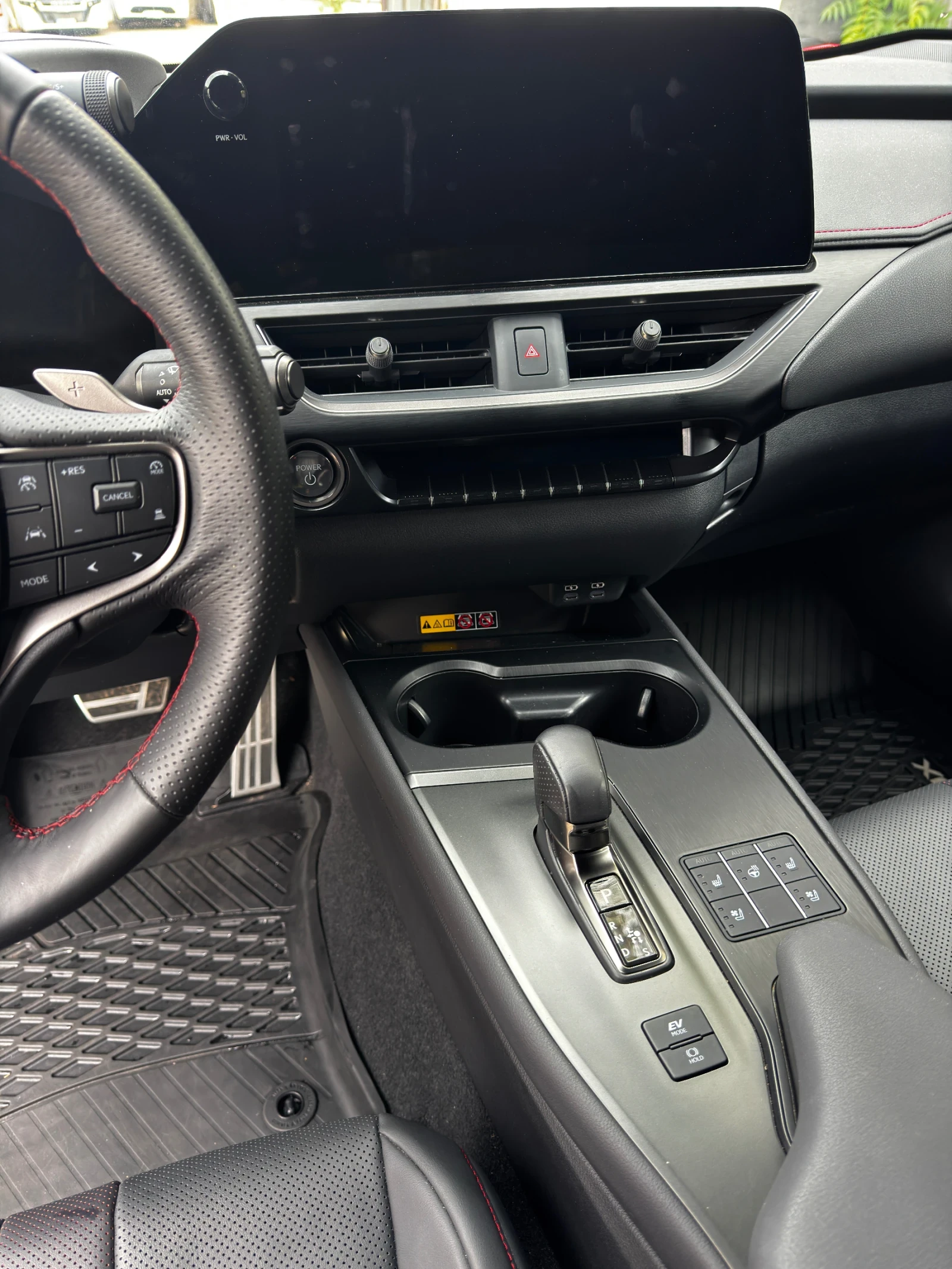 Lexus UX 300h F-SPORT Handling AWD | Mobile.bg � ����������� 13