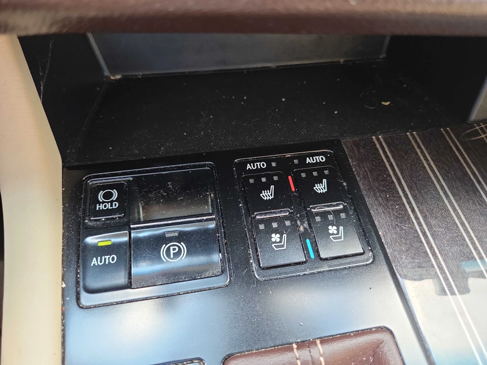 Lexus RX * 350 * CARFAX * БЕЗ ПЪРВОНАЧАЛНА ВНОСКА, снимка 13 - Автомобили и джипове - 55951559