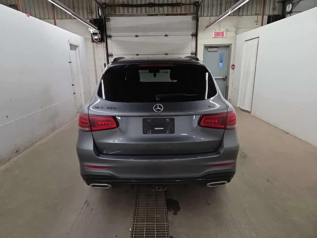 Mercedes-Benz GLC 300 4MATIC | CARFAX | ��������������� | Mobile.bg � ����������� 5