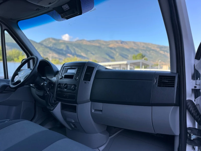 VW Crafter ХЛАДИЛЕН!ГЕРМАНИЯ!ТОП!, снимка 9 - Бусове и автобуси - 50979318